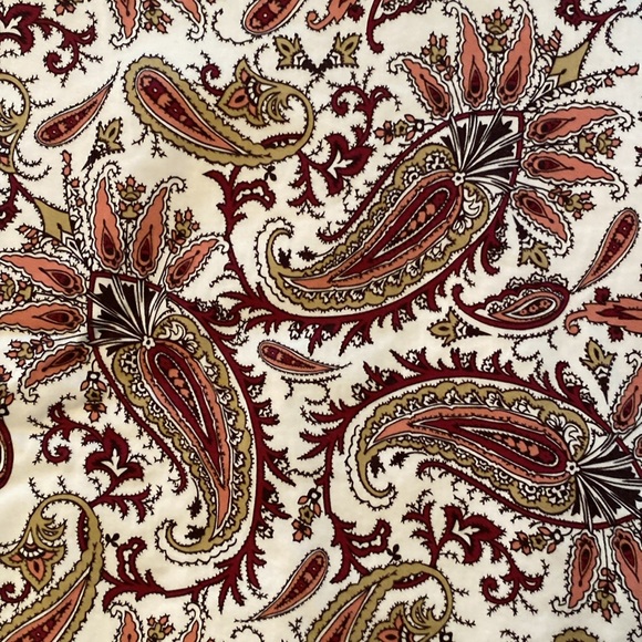 Ladies Golf skirt - Picture 2 of 5